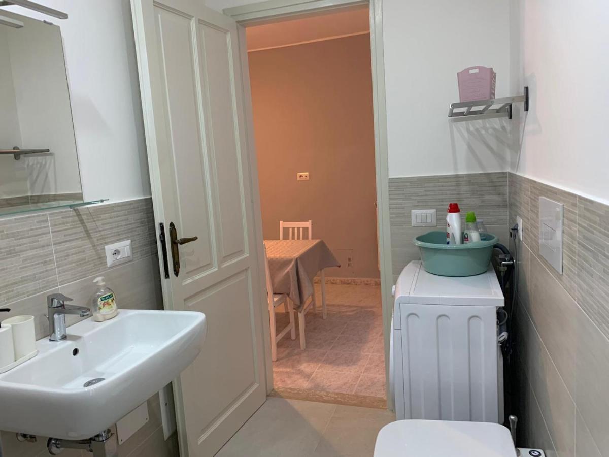Appartamento Il Nido delle Rondini Formia Esterno foto